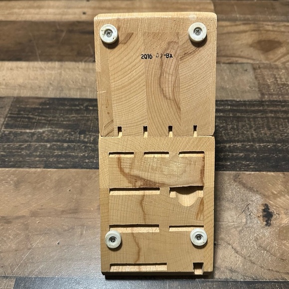 Wusthof 13-Slot Beechwood Knife Block - Picture 2 of 6